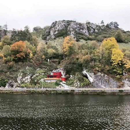 Вилла La Taniere Динан Экстерьер фото